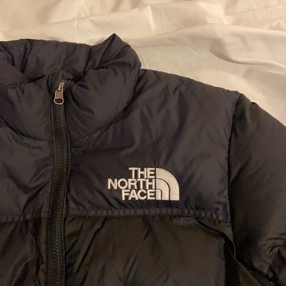 *SOLD* The North Face Youth 96 Retro Nuptse Jacket - Picture 2 of 5